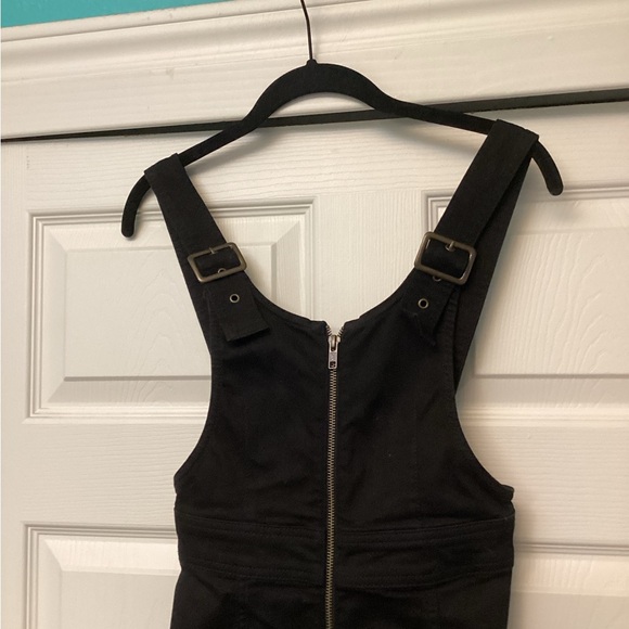 💥PRICE DROP💥 Denim Mini Overall Dress - Picture 3 of 7